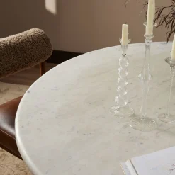 West Elm Claudelle Rounding Dining Table (60")