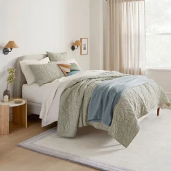 West Elm Curves Scalloped Rug