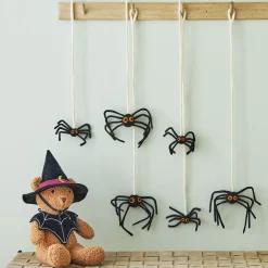 Kids West Elm Ed Emberley Felt Spider Web Wall Hanging