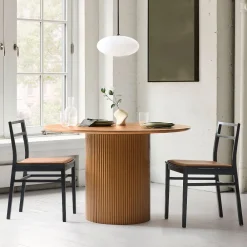 West Elm Ellington Round Dining Table (48")