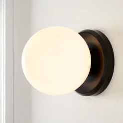 West Elm Hayes 1-Light Sconce (6")