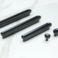 West Elm Pill Hardware - Matte Black