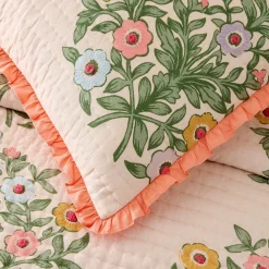 Kids West Elm Pink Chicken Floral Quilt & Shams