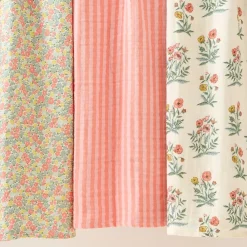 Kids West Elm Pink Chicken Stripes & Poppy Floral Organic Swaddle Set