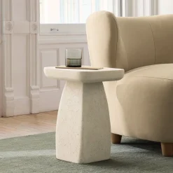 West Elm Quince Indoor/Outdoor Concrete Pedestal Side Table (14")