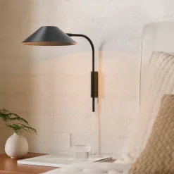 West Elm Shiloh Plug-In Sconce (10.6")