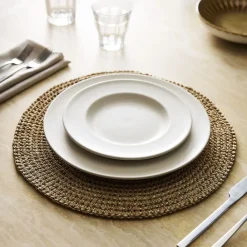 West Elm TALLO de OLIVO Fique Spiral Placemat