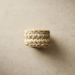 West Elm TALLO de OLIVO Fique Spiral Napkin Ring