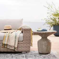 West Elm Tambor Outdoor Round Side Table (21")