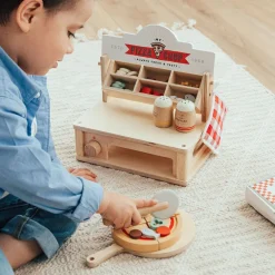 Kids West Elm Wonder & Wise Pizza Oven