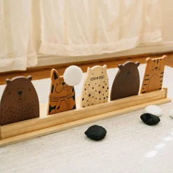 Kids West Elm Wonder & Wise Zoo Crew Bean Bag Toss