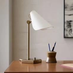 West Elm Zayn Table Lamp (18")